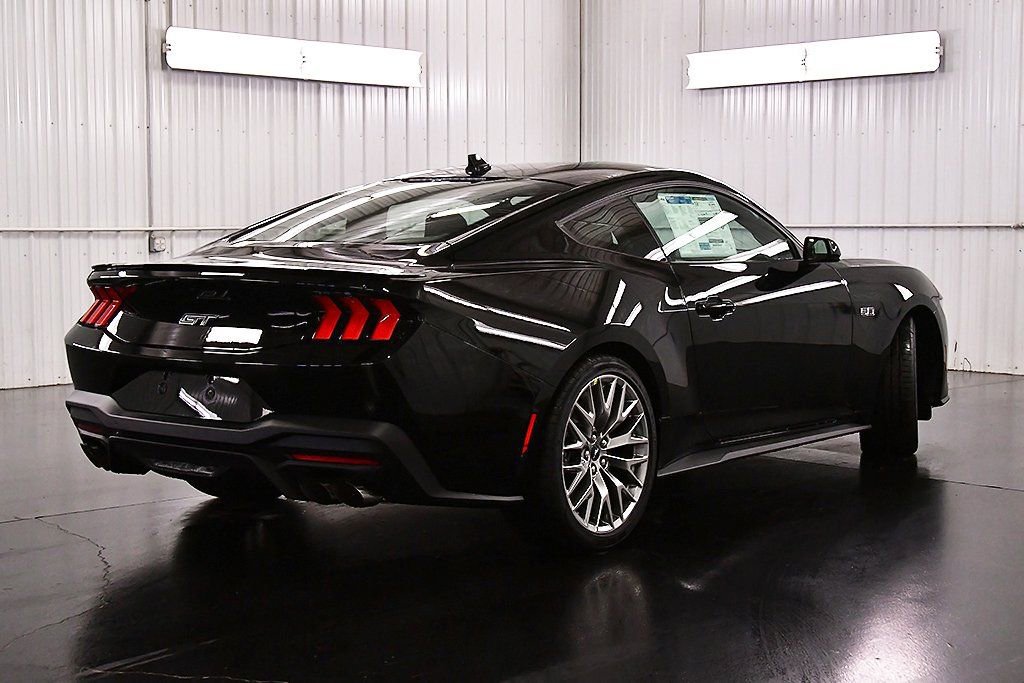 New 2026 Ford Mustang GT Premium RWD image 7