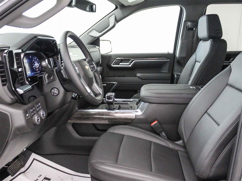 New 2026 Chevrolet Silverado 1500 LTZ image 17