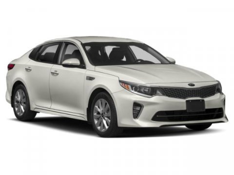 Used 2018 Kia Optima S w/ Panoramic Sunroof Package image 9