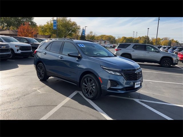 Certified 2024 Chevrolet Equinox RS w/ LPO, Floor Liner Package image 2