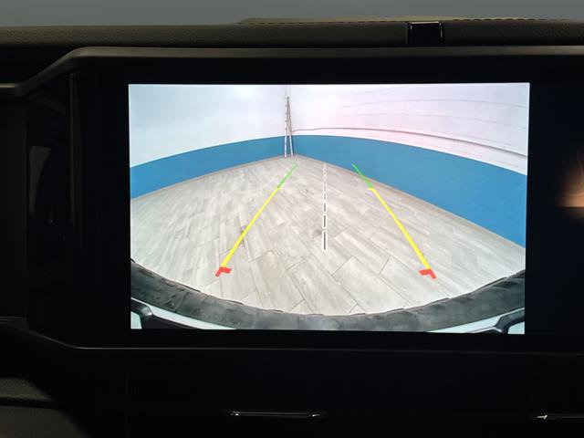 Used 2024 Jeep Wrangler Unlimited Rubicon w/ Convenience Group image 9