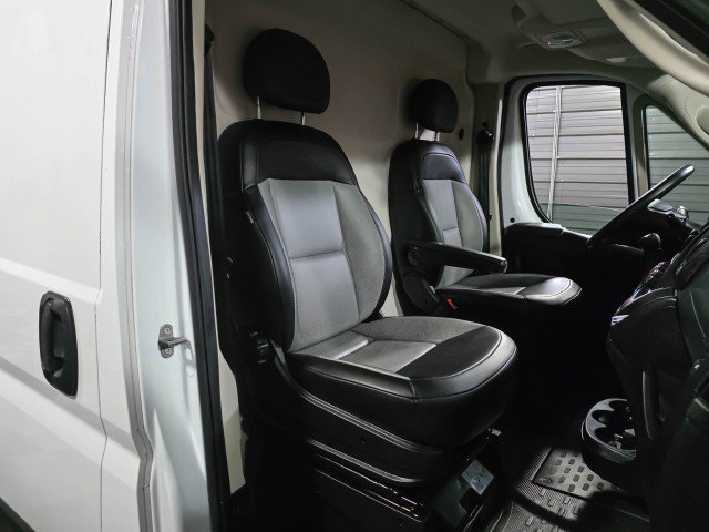 Used 2021 RAM ProMaster 2500 w/ Convenience Group FWD image 16