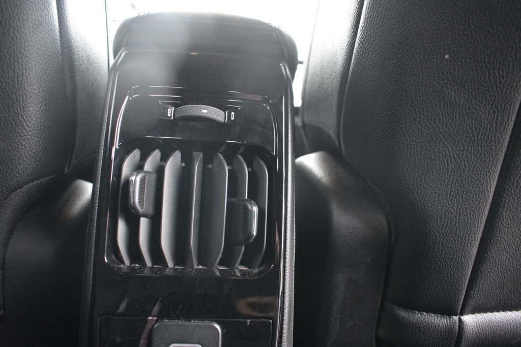 Used 2025 Jeep Compass Limited image 27