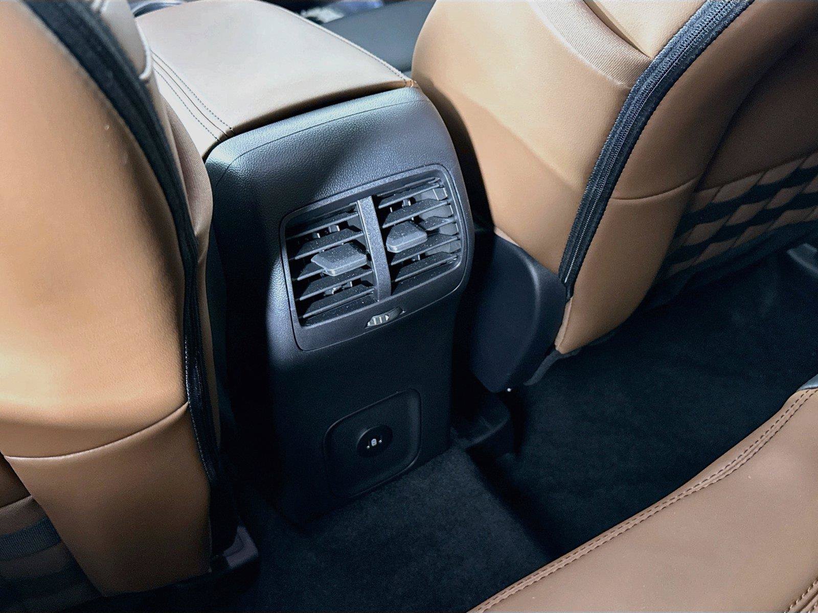 Used 2025 Ford Bronco Sport Outer Banks AWD/4WD image 34