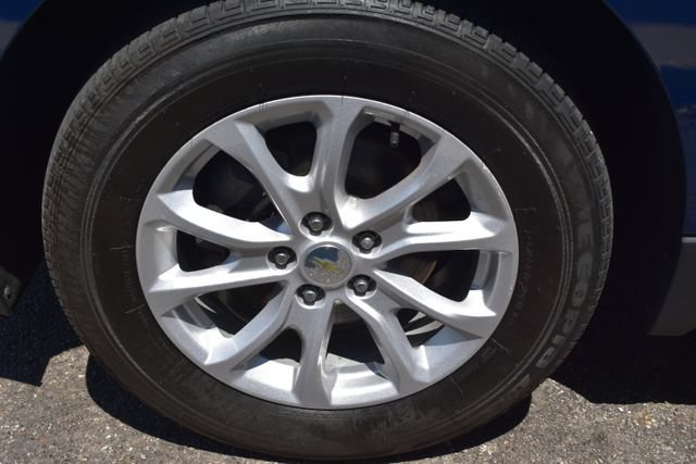 Used 2020 Chevrolet Equinox LT AWD/4WD image 48