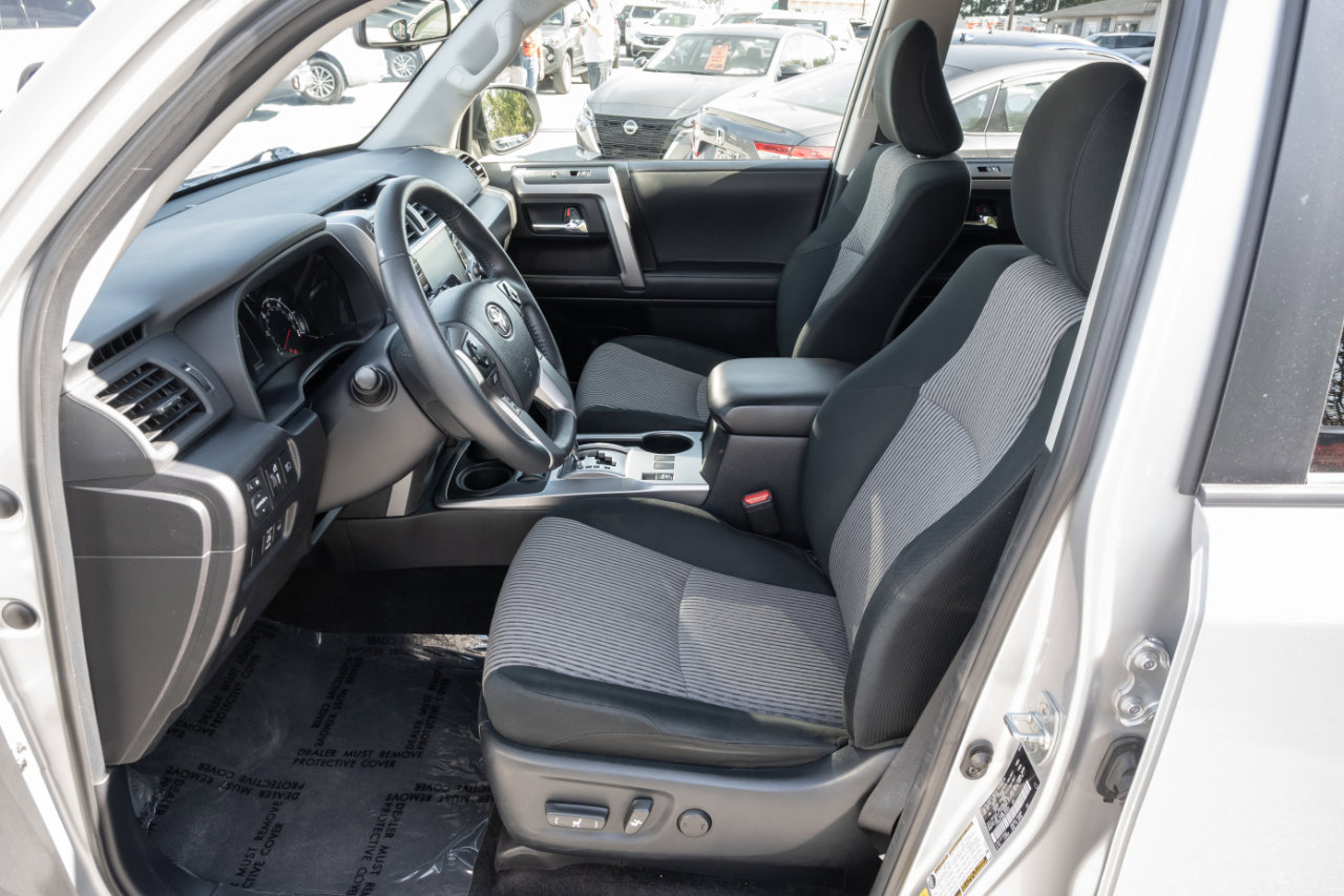 Used 2024 Toyota 4Runner SR5 image 15