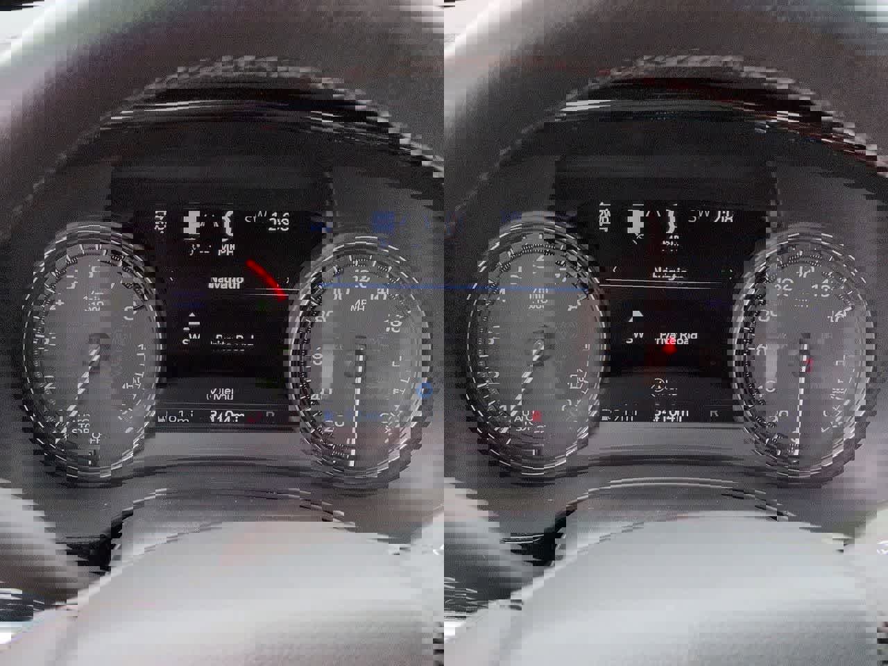 Used 2023 Cadillac XT6 Sport w/ Technology Package image 35