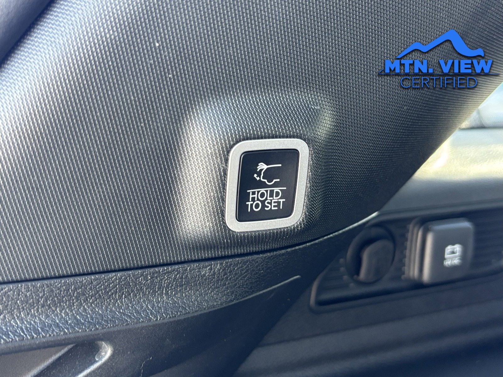 Used 2023 Jeep Grand Cherokee 4WD 4xe image 22