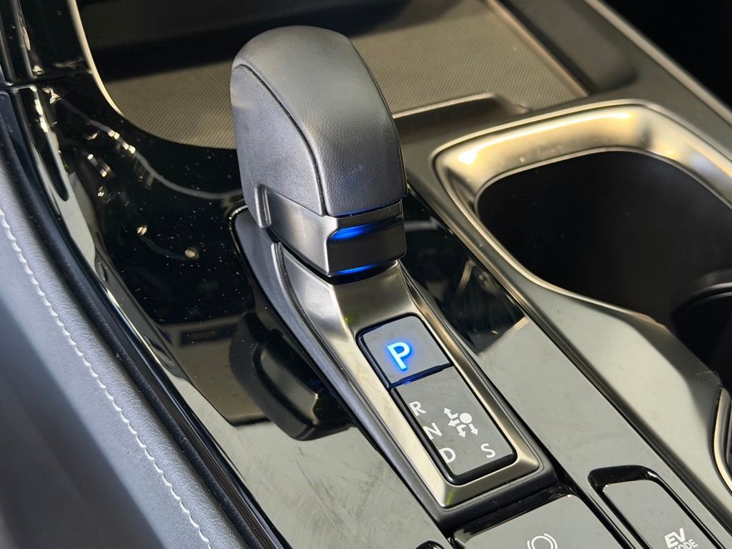 Used 2025 Lexus NX 350h AWD w/ Accessory Package (2T) image 28