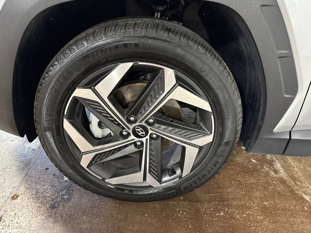 Used 2024 Hyundai Tucson Limited AWD/4WD image 9