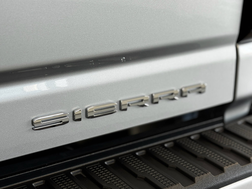 Used 2021 GMC Sierra 3500 Denali w/ Denali Ultimate Package image 39