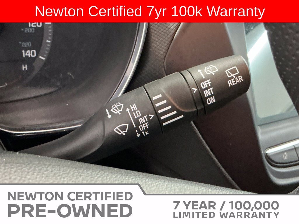 Used 2023 Chevrolet TrailBlazer LT FWD image 36