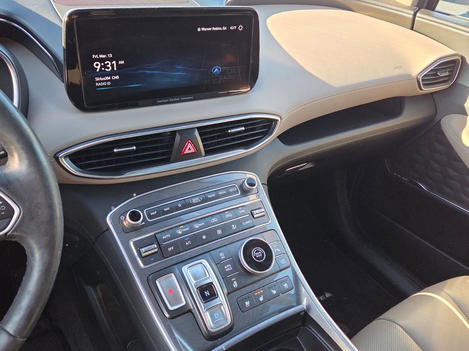 Certified 2023 Hyundai Santa Fe Limited image 21