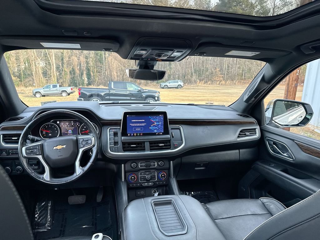 Used 2021 Chevrolet Tahoe Premier w/ Premium Package image 31