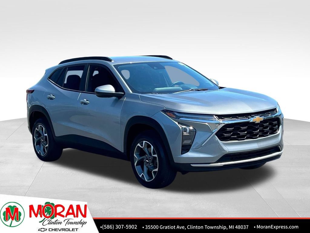 Certified 2024 Chevrolet Trax LT w/ Driver Confidence Package FWD image 8