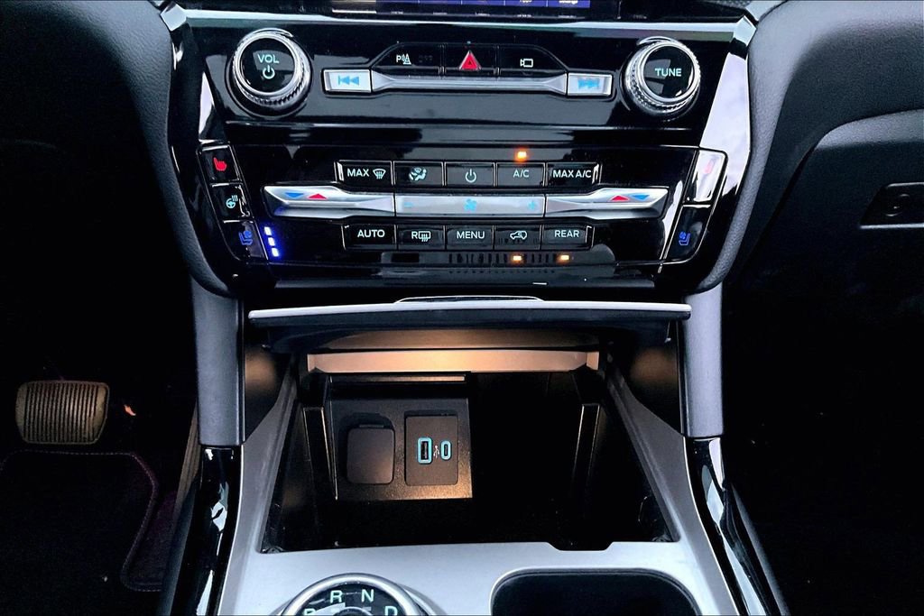 Used 2023 Ford Explorer ST w/ Equipment Group 401A image 24