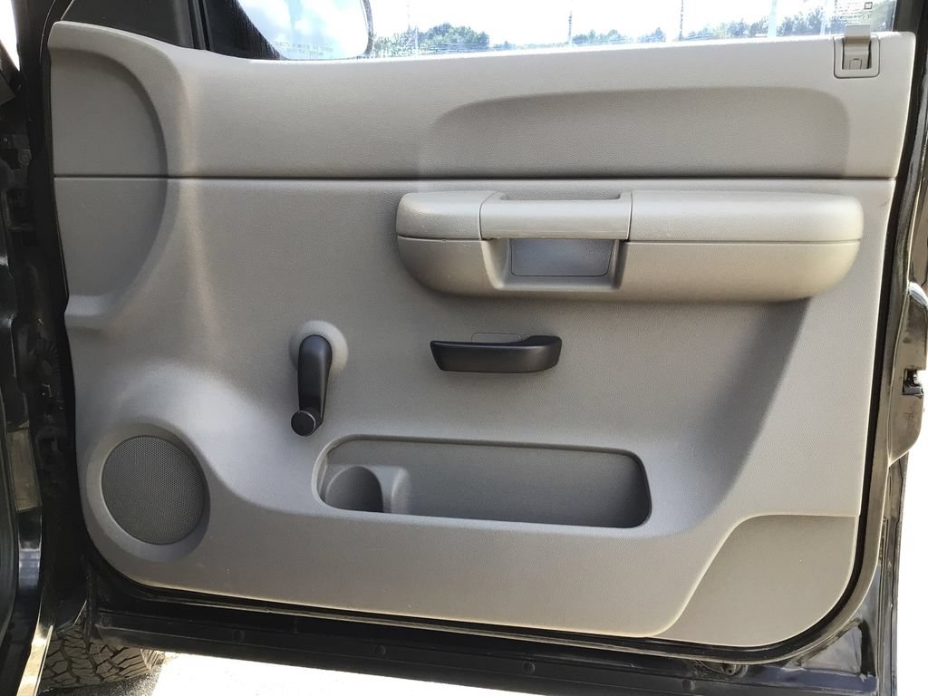 Used 2009 GMC Sierra 1500 W/T RWD image 31