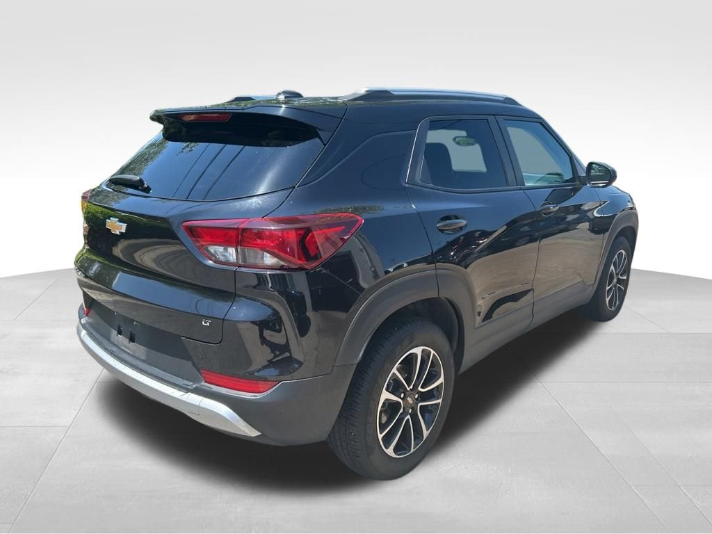 Used 2025 Chevrolet TrailBlazer LT FWD image 7