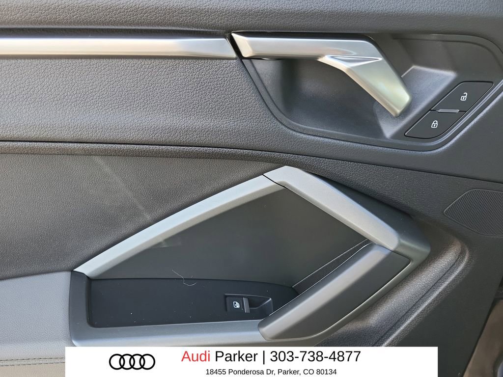 Used 2025 Audi Q3 2.0T Premium w/ Convenience Package image 10