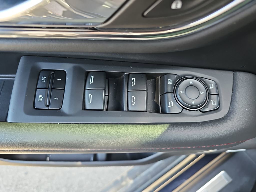 Used 2023 Chevrolet Tahoe RST w/ Luxury Package image 33