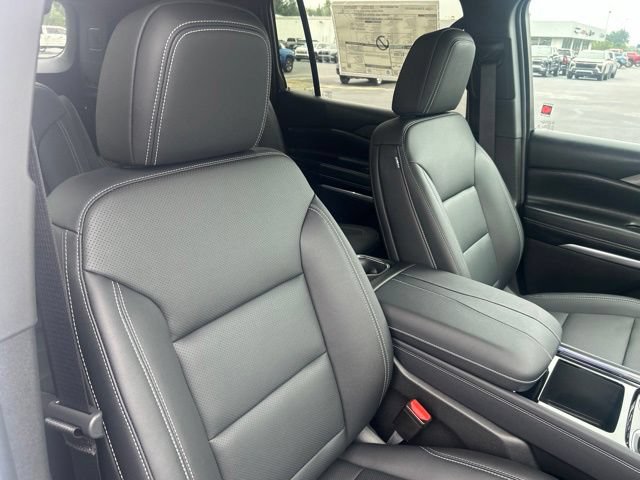 New 2027 Chevrolet Traverse LT w/ Midnight/Sport Edition AWD/4WD image 48