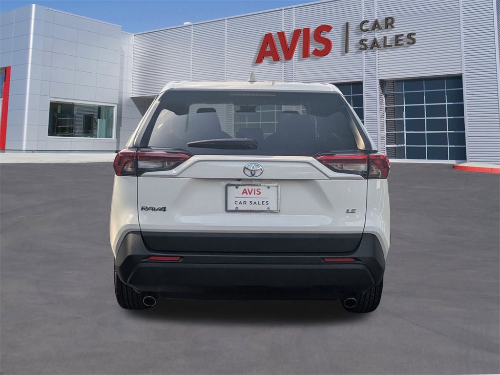 Used 2025 Toyota RAV4 LE image 7