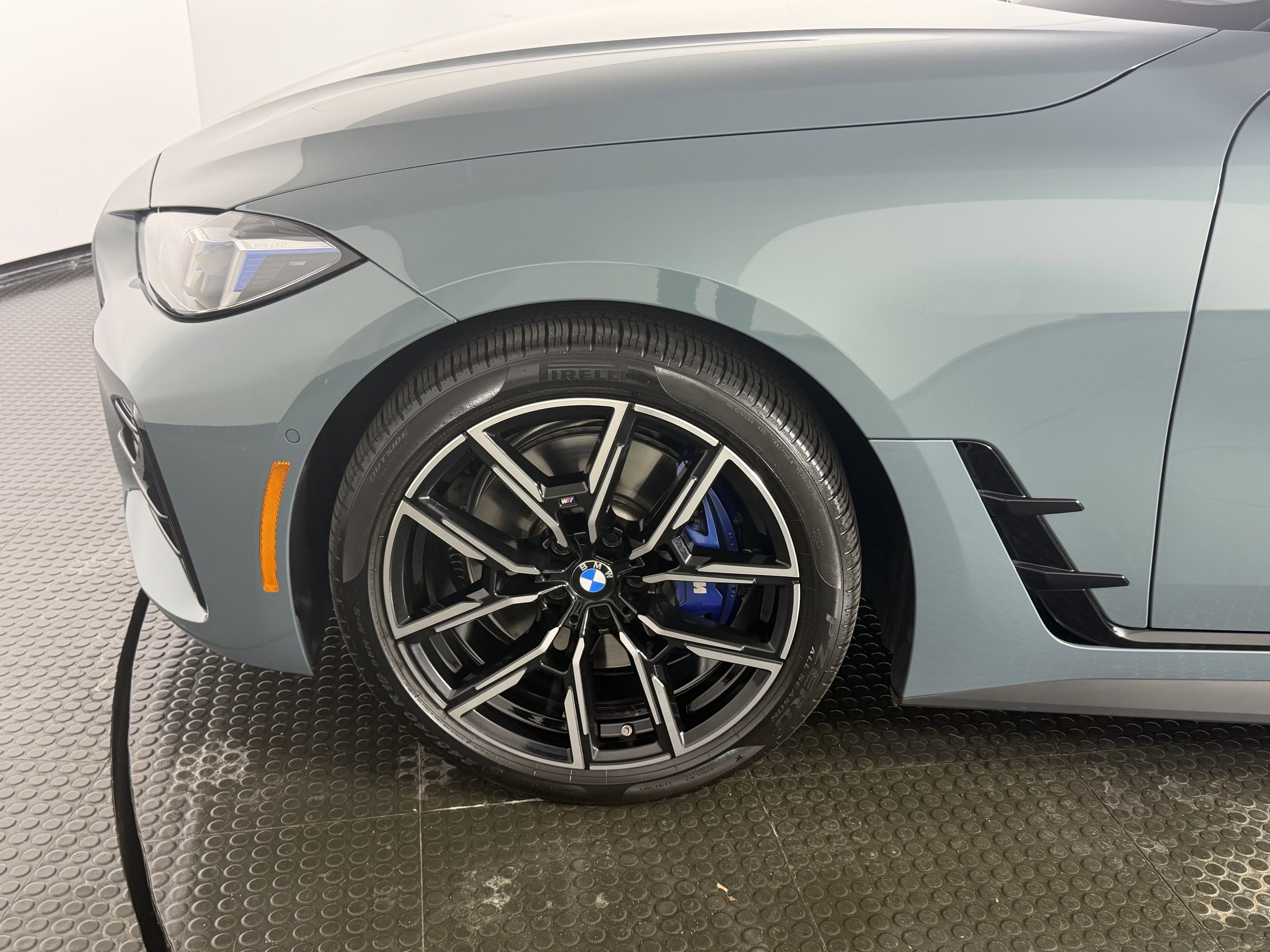 Certified 2025 BMW 440i xDrive AWD/4WD image 7