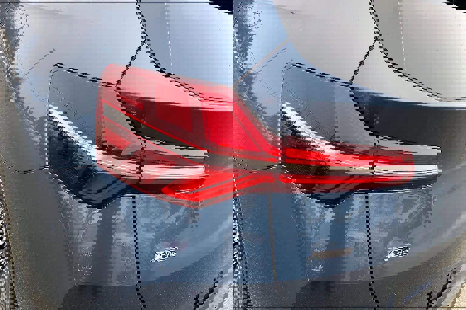 Certified 2025 BMW X3 xDrive30i w/ Convenience Package image 27