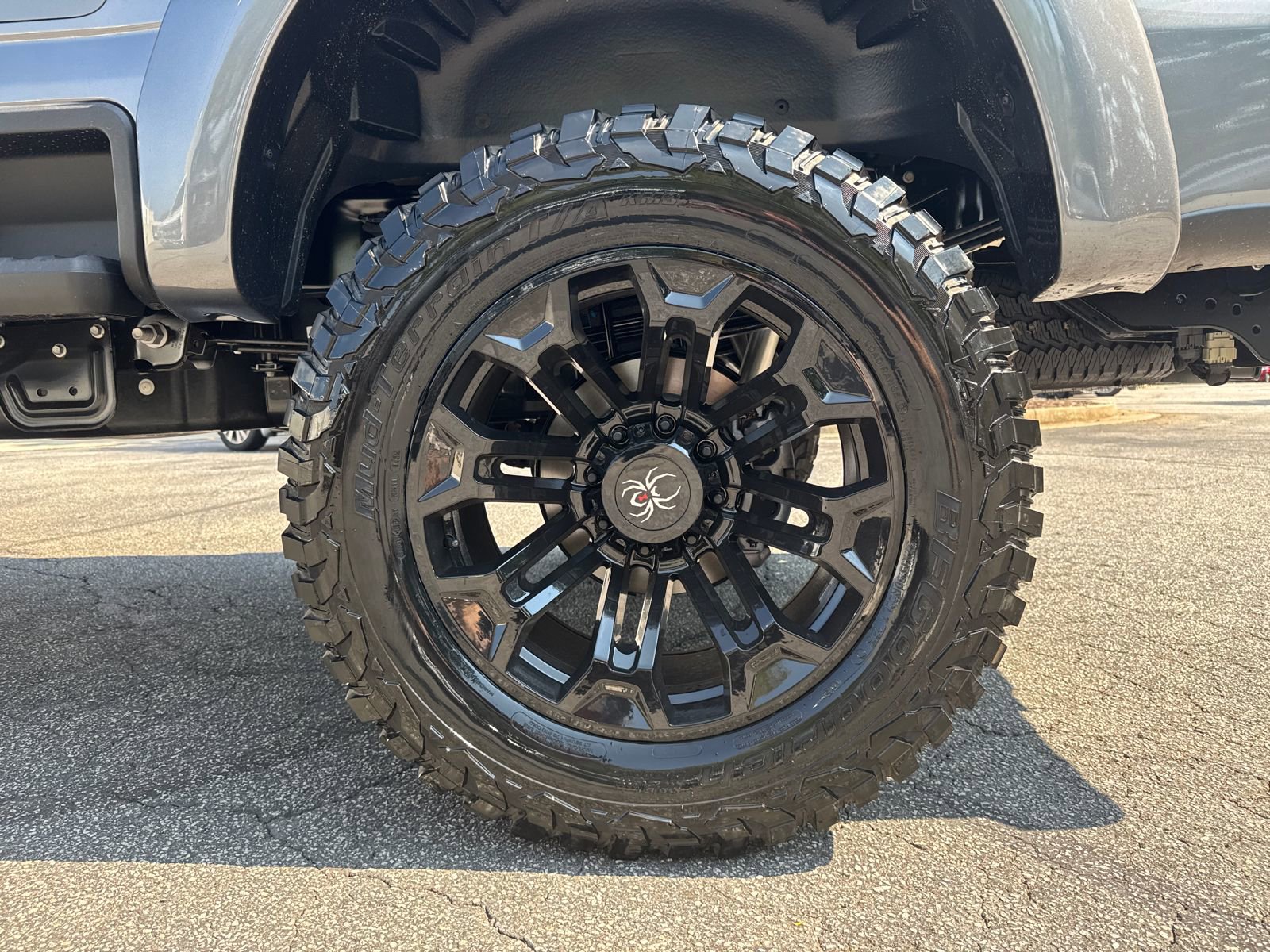 New 2025 Ford F250 Lariat w/ Lariat Ultimate Package image 19