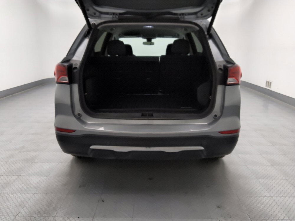Used 2023 Chevrolet Equinox LT FWD image 29