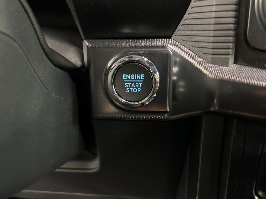 New 2025 Ford F150 Lariat w/ Equipment Group 502A High image 19