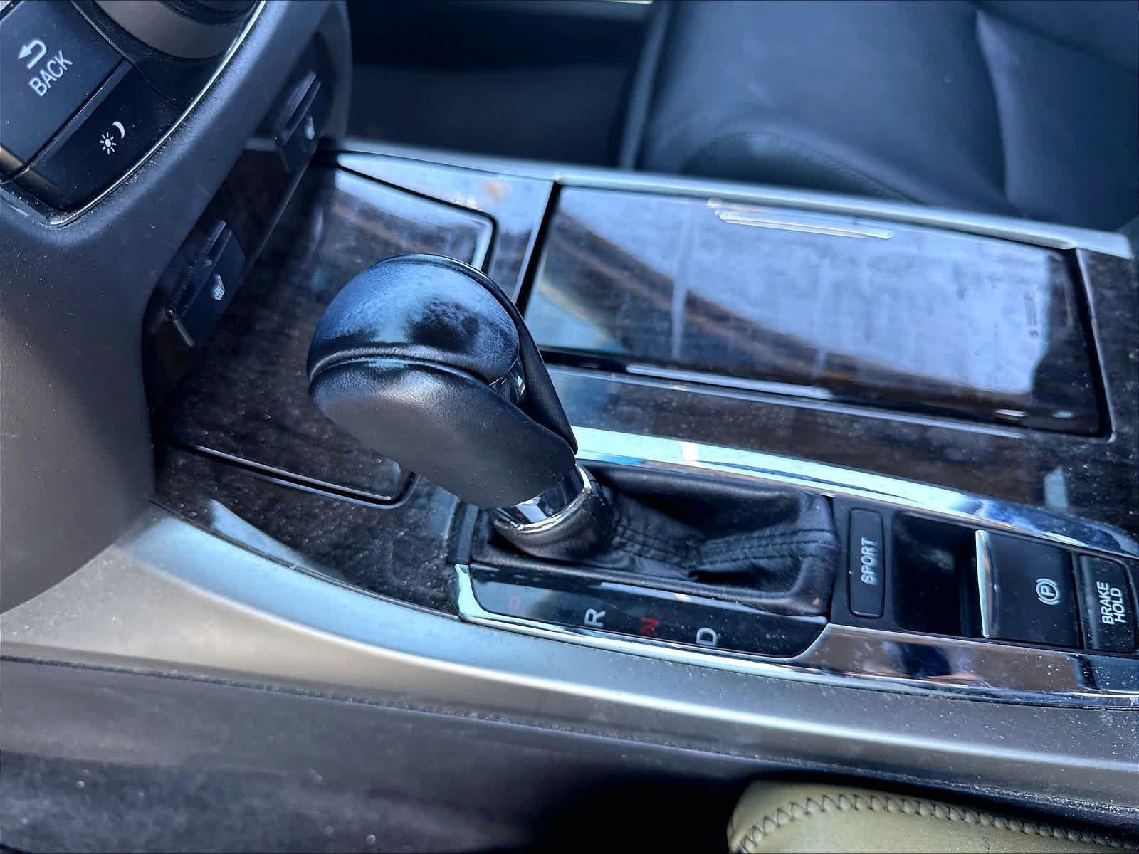 Used 2014 Acura RLX w/ Technology Package FWD image 18