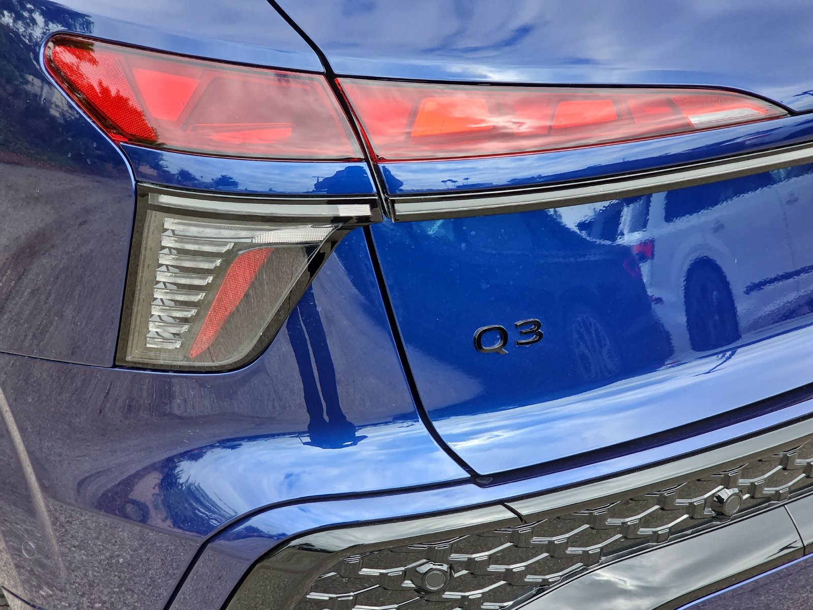 New 2026 Audi Q3 quattro 2.0T AWD/4WD image 37