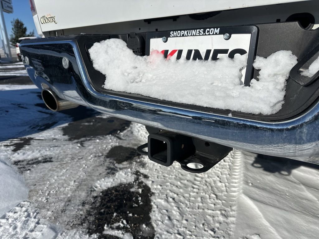 Used 2017 RAM 1500 Laramie w/ Convenience Group image 12