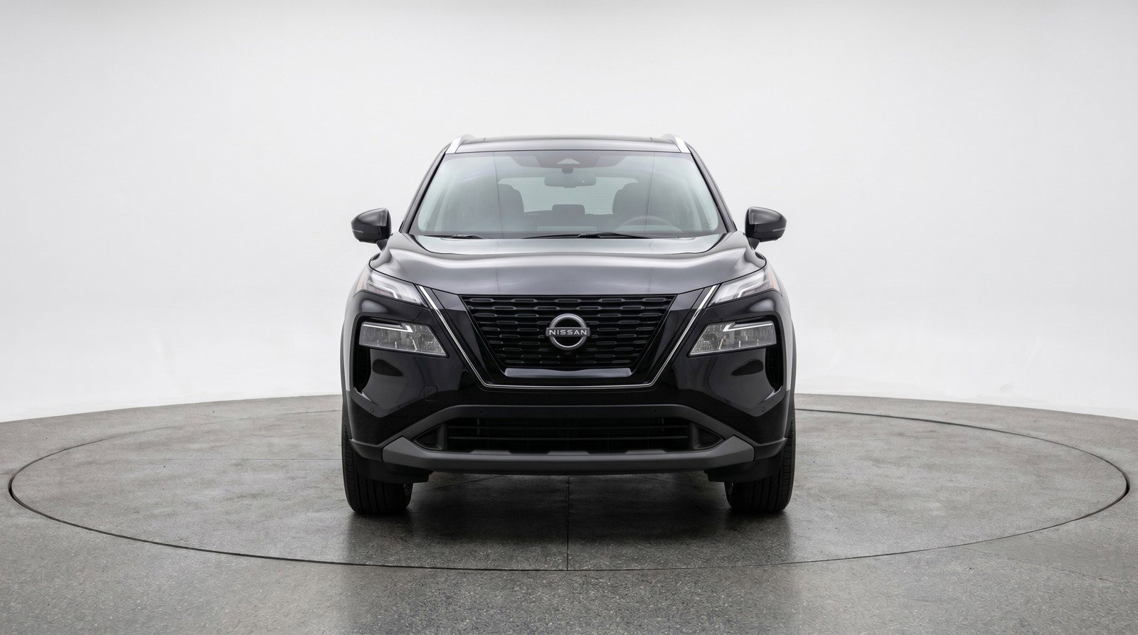 Used 2025 Nissan Rogue SV AWD/4WD image 2