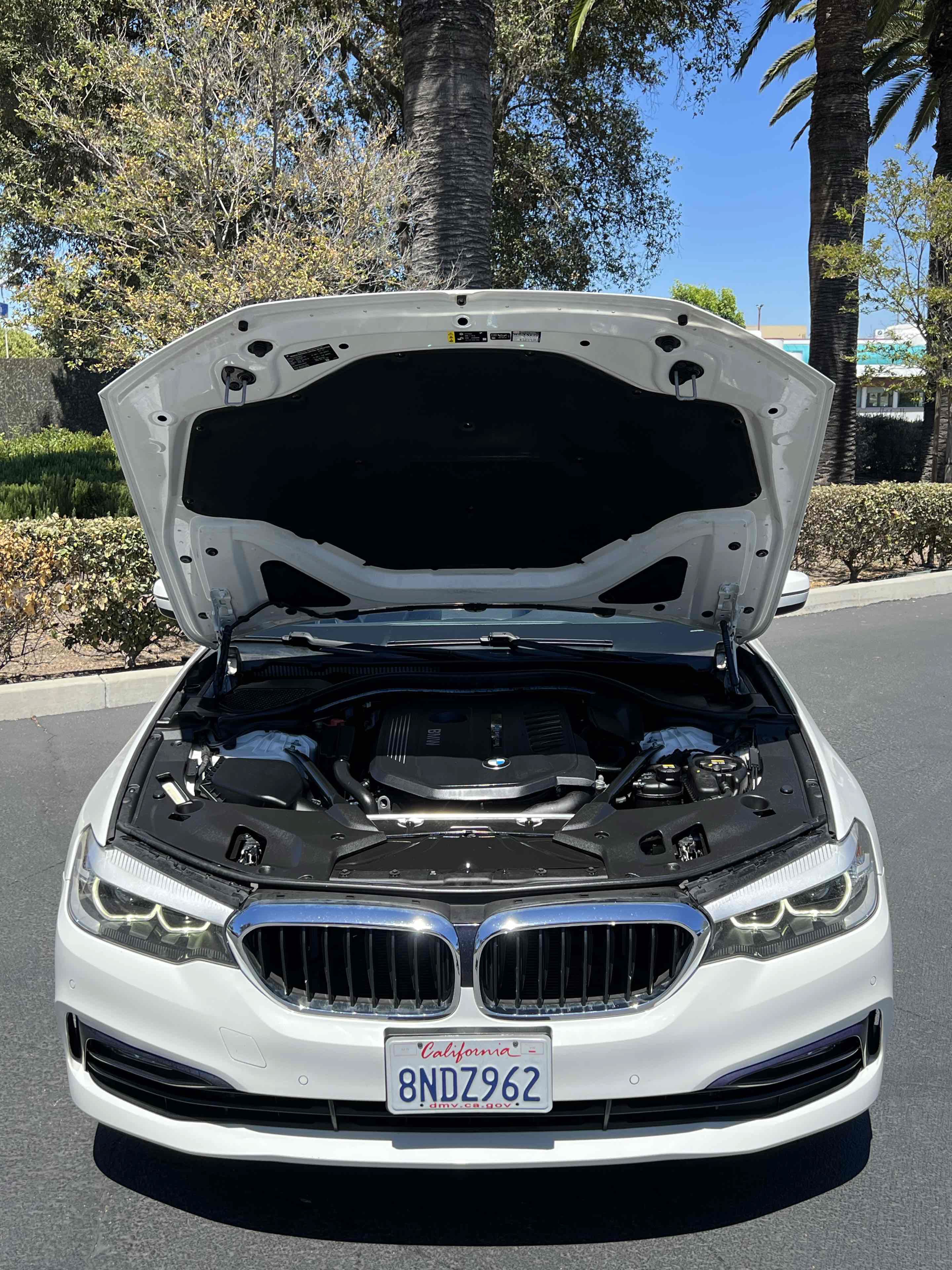 Used 2017 BMW 540i RWD image 21