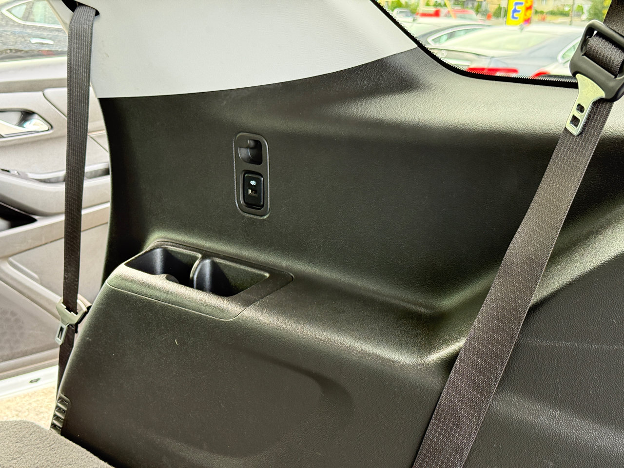 Used 2019 Chevrolet Traverse LT image 39