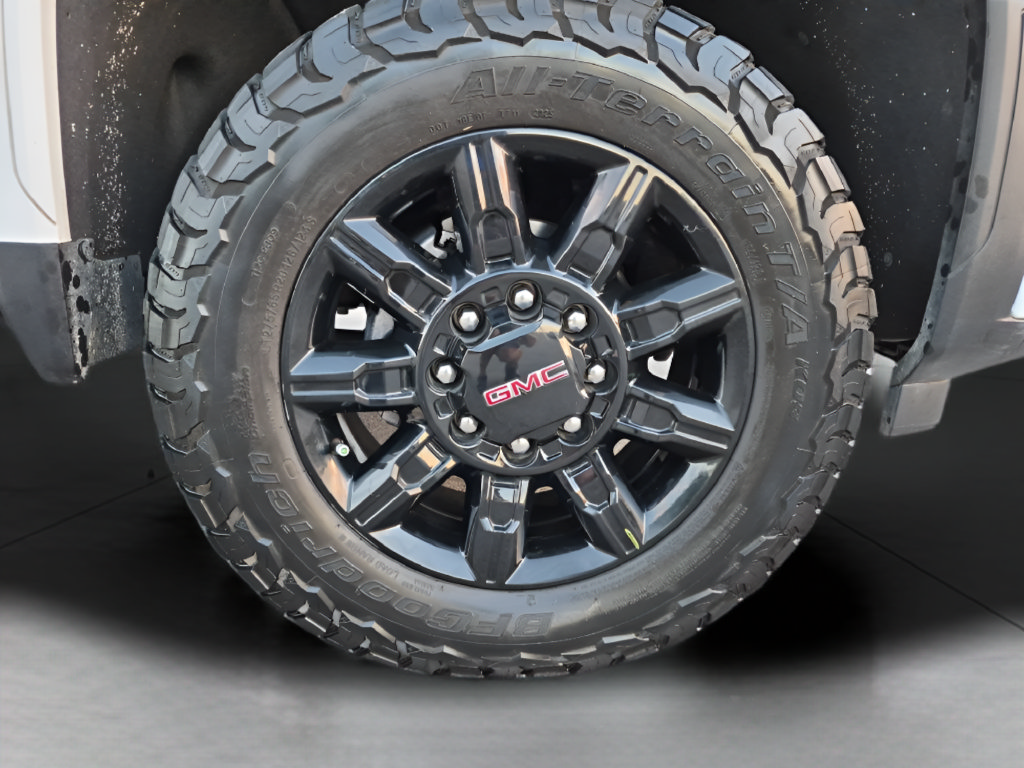 Used 2024 GMC Sierra 2500 AT4 w/ AT4 Preferred Package AWD/4WD image 13