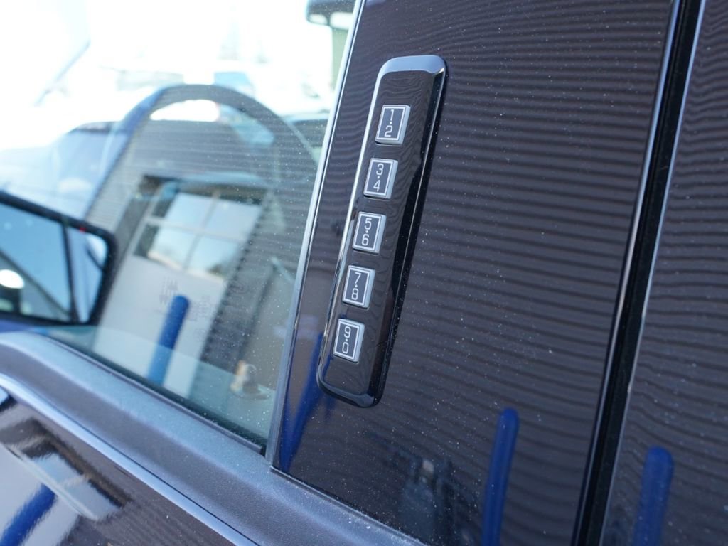 Used 2022 Ford F150 XLT w/ Equipment Group 302A High image 30