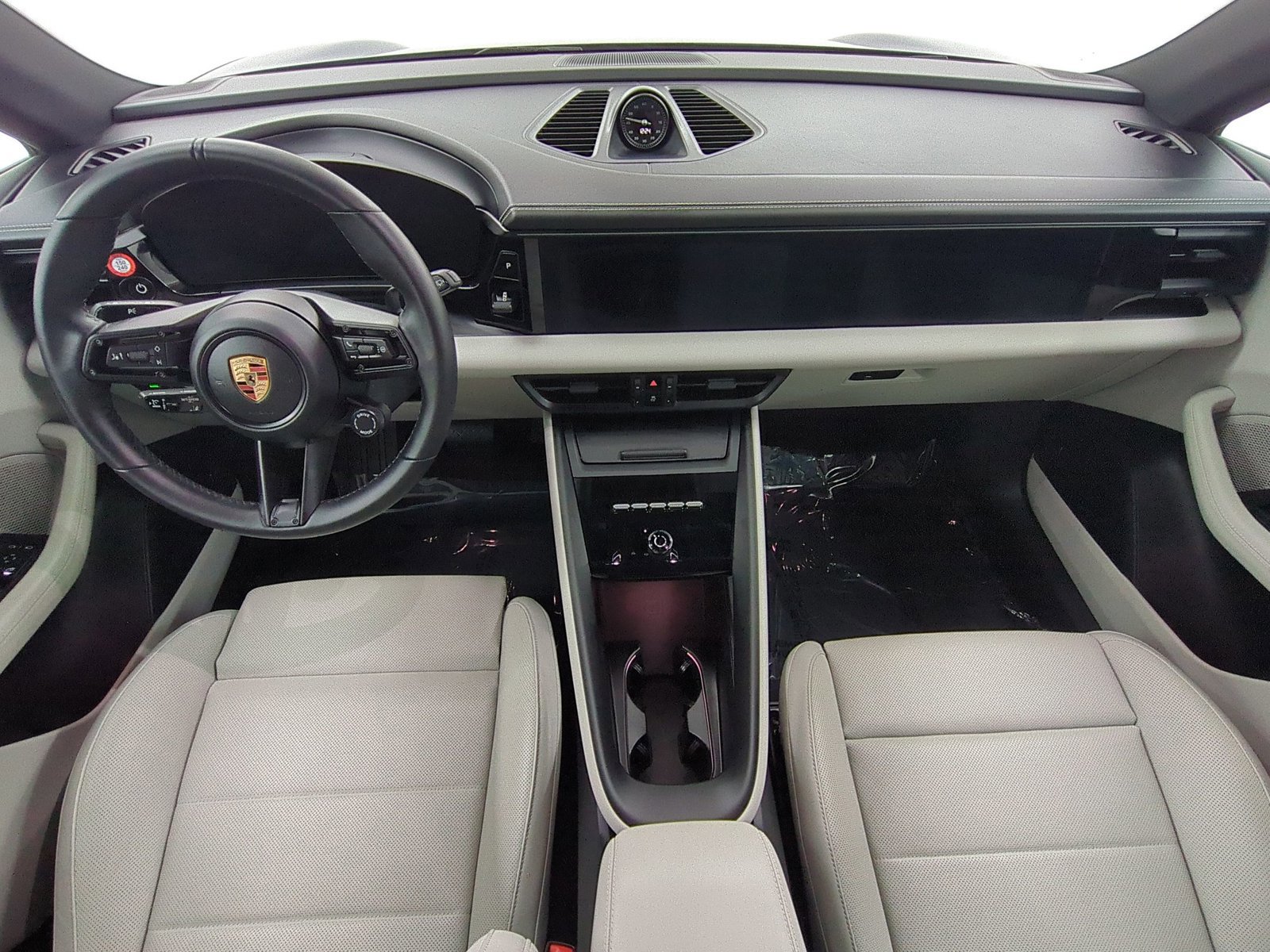 Certified 2025 Porsche Macan 4 Electric image 20