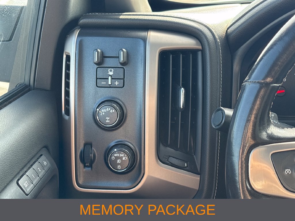 Used 2018 GMC Sierra 1500 Denali w/ Denali Ultimate Package AWD/4WD image 11