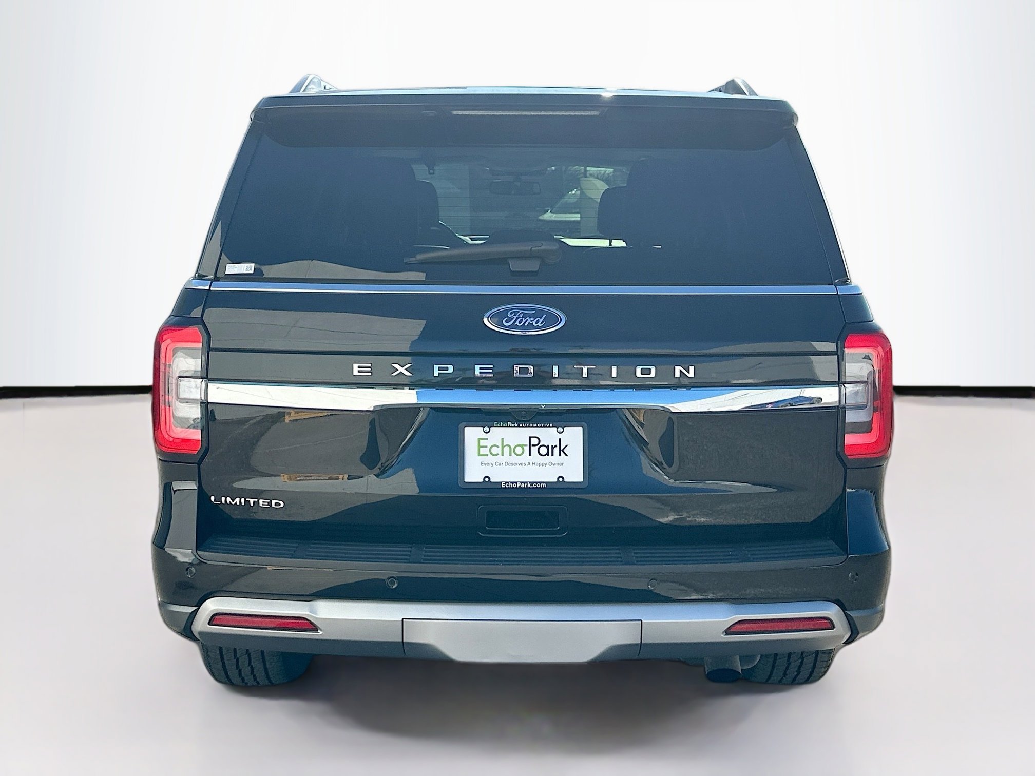 Used 2024 Ford Expedition Limited image 7