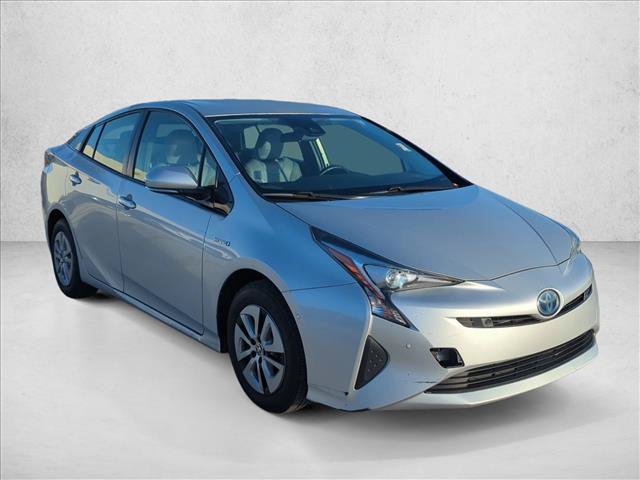 Used 2017 Toyota Prius Three FWD image 3