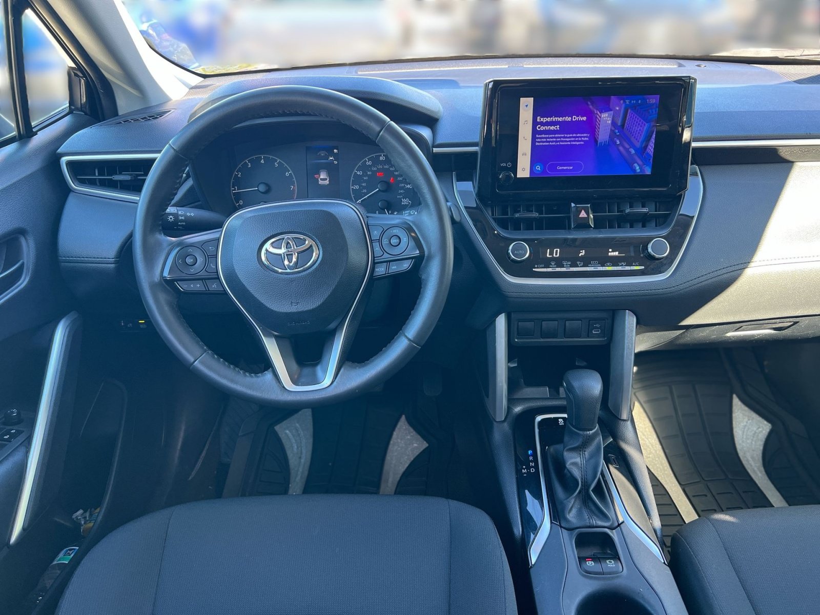 Used 2024 Toyota Corolla Cross LE FWD image 21