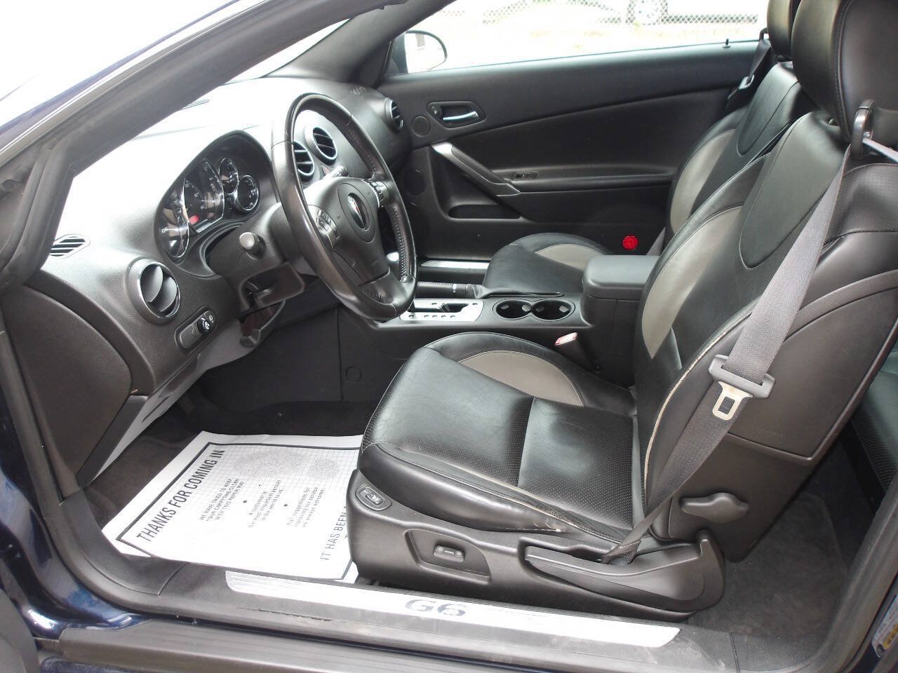 Used 2009 Pontiac G6 GT w/ Sport Package 1 FWD image 11