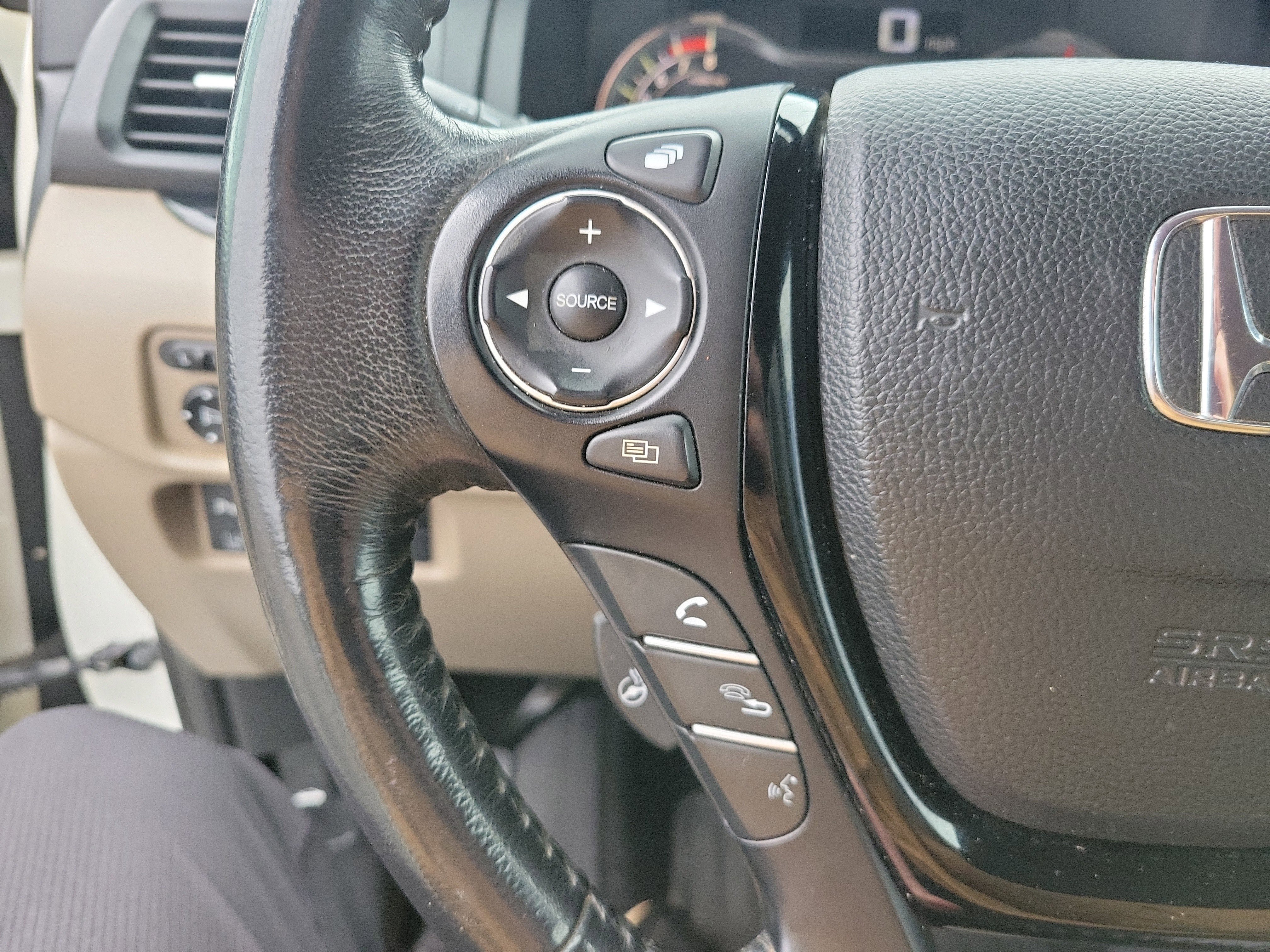 Used 2017 Honda Ridgeline RTL-E image 25