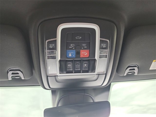 Used 2019 RAM 3500 Limited image 21