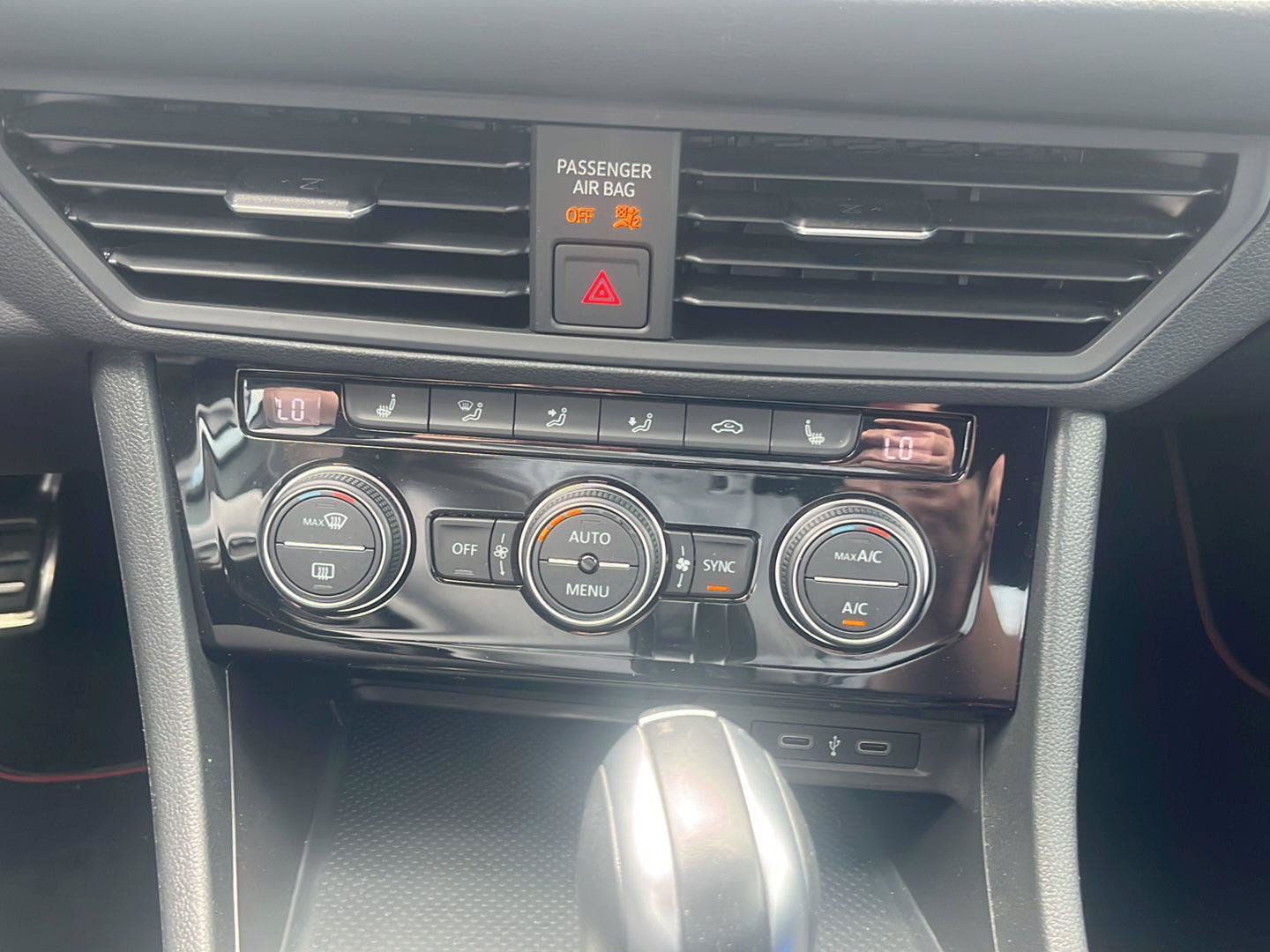 Used 2021 Volkswagen Jetta GLI FWD image 34