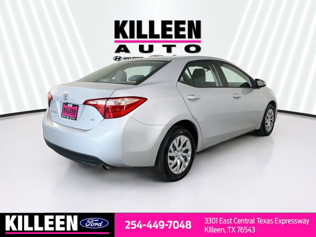 Used 2017 Toyota Corolla LE w/ Carpet Mat Package (TMS) FWD image 9