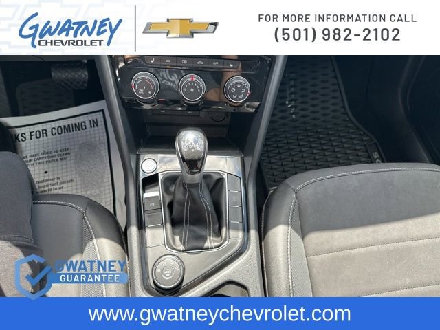 Used 2023 Volkswagen Taos SE image 20